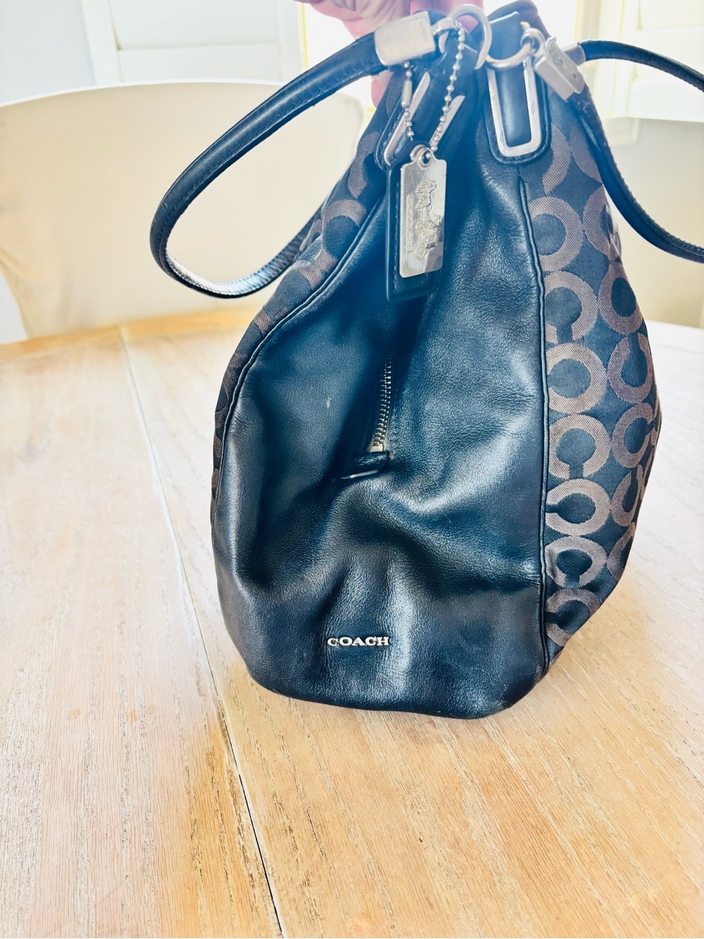 Coach Madison Black Phoebe Op Art Signature Hobo Bag EUC - Picture 11 of 16